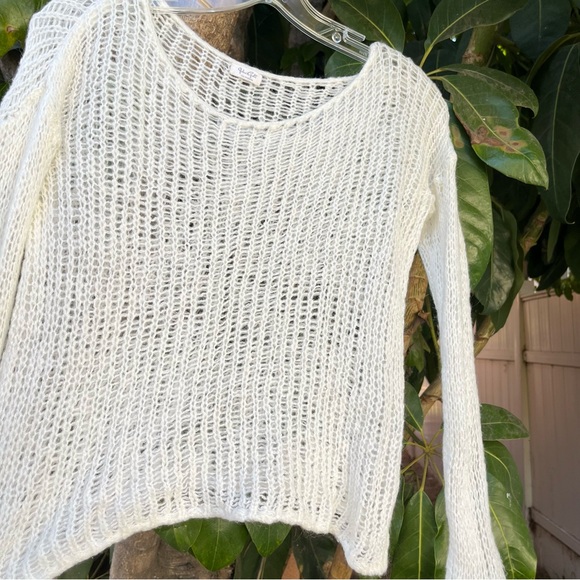 Brandy Melville John Galt Sheer Knit Sweater. - Picture 8 of 12
